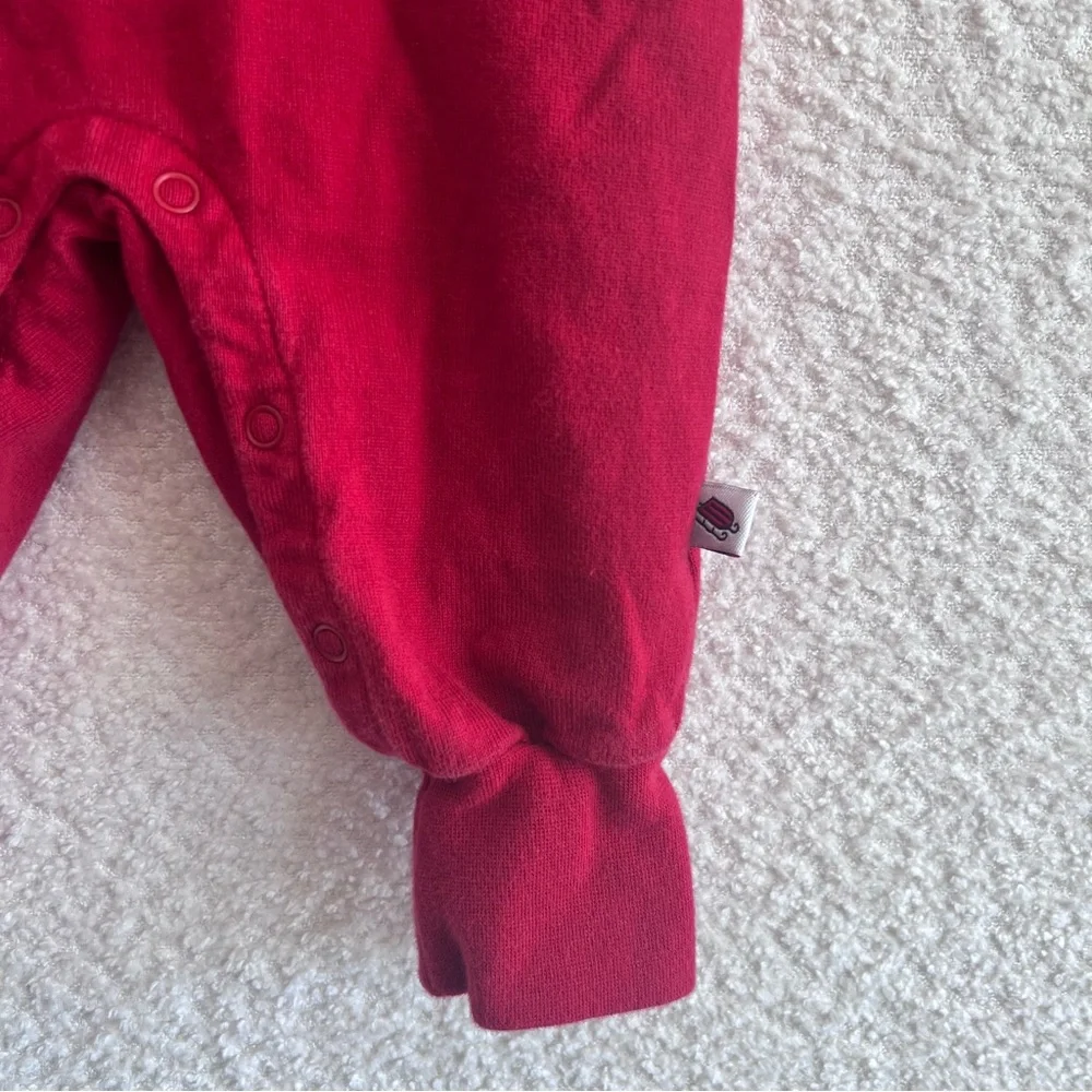 Gymboree Vintage 2001 Baby Y2K Red Sledding‎ One Piece Romper Size 0-3 Months
